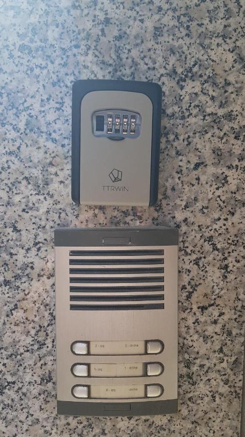 El Rinconcito Cubano En La Playa Apartment Almeria Ngoại thất bức ảnh